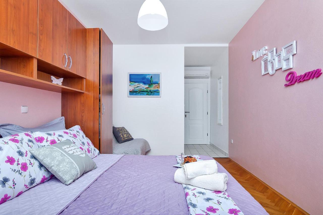 Apartments Riva 图彻皮 客房 照片